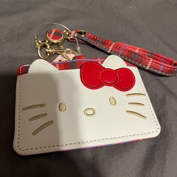 Brand new hello kittty card holder - Picture 1 of 3